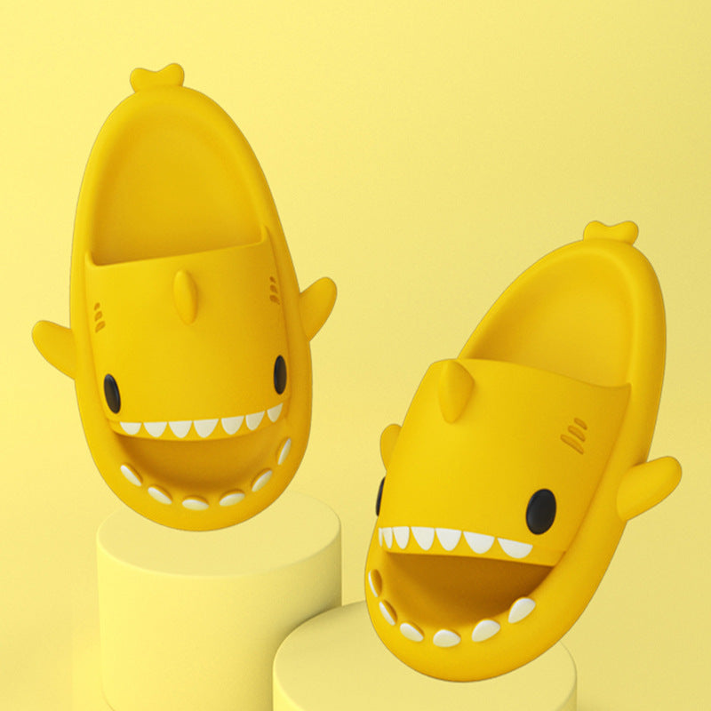 Funny Shark Slippers – Comfortabel & Grappig voor Binnen én Buiten 🦈