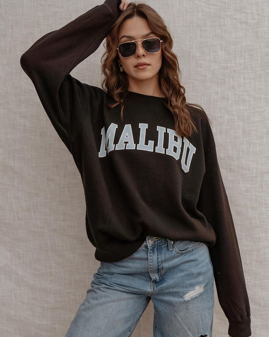 California & Malibu Sweater – Casual Oversized Trui met Vintage Letterprint
