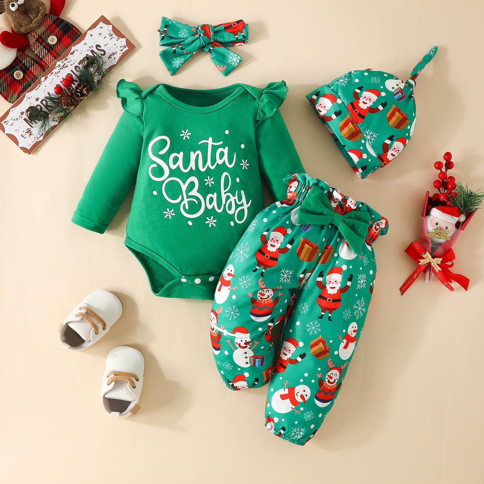 Santa Baby™ – 4-delige Kerstoutfit Set voor Baby’s (Body + Broek + Muts + Strik)