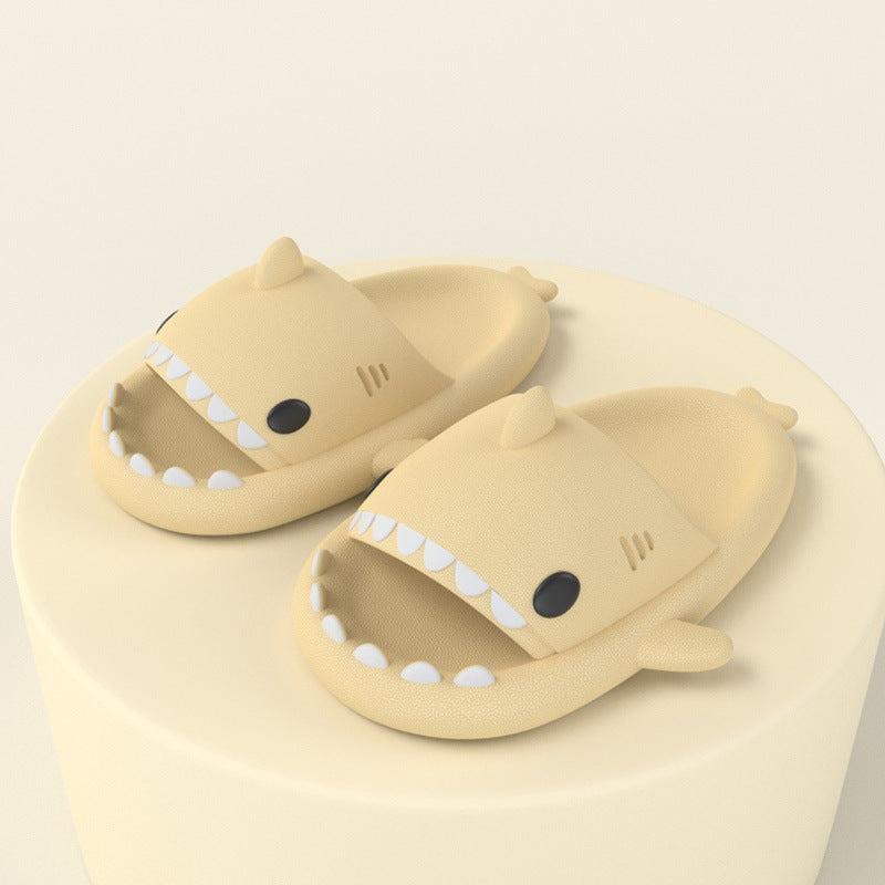 Funny Shark Slippers – Comfortabel & Grappig voor Binnen én Buiten 🦈