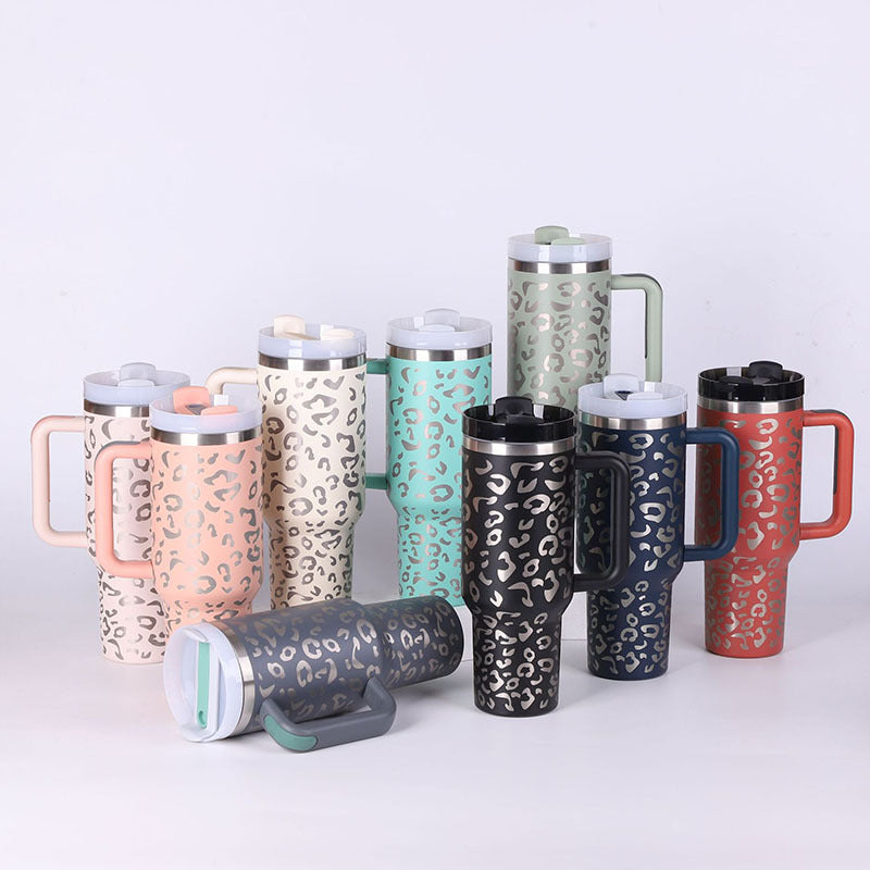 Trendy 40oz Tumbler met Handvat & Rietje – Houd je Drank 24u Koud of 12u Warm!