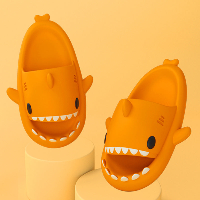 Funny Shark Slippers – Comfortabel & Grappig voor Binnen én Buiten 🦈